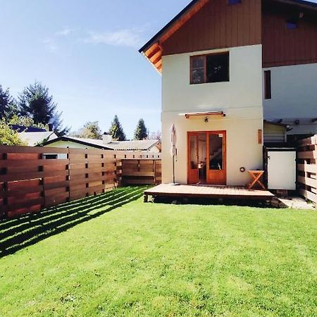 Casa con jardín y cochera ¡A 5 minutos del lago! San Carlos de Bariloche Exterior foto